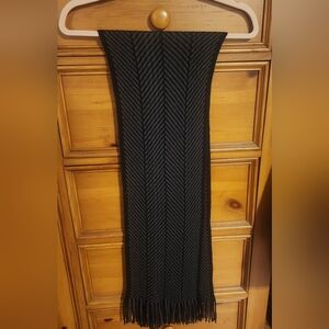 Classic Black and Gray Herringbone Men's Scarf